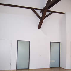 Blick in den zentralen Eingangs-/Wartebereich